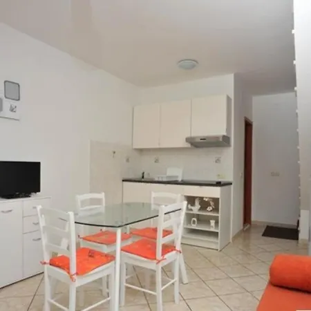 Jerko Apartment *