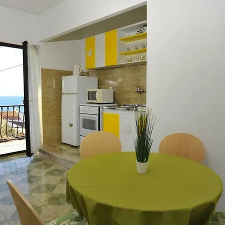 Jerko Apartment Sutivan